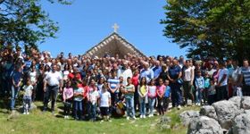 Blagoslov kapelice na Triskavcu