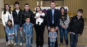 U obitelj Begić kršteno deveto dijete