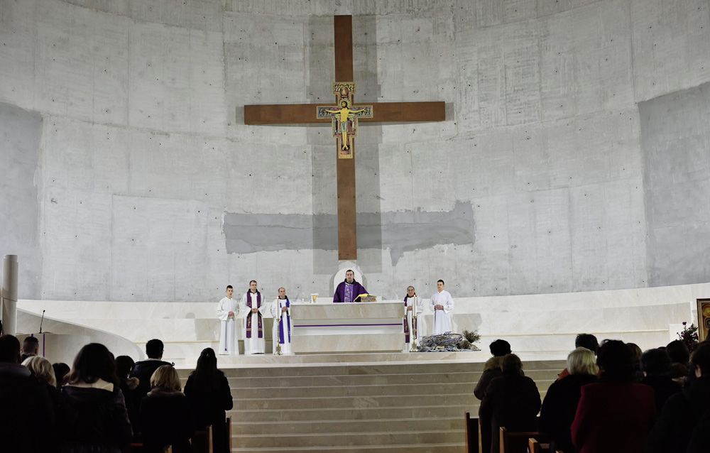 KORIZMENA DUHOVNA OBNOVA TREĆARA U MOSTARU