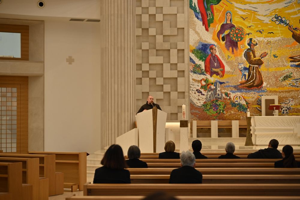 Duhovna obnova: Držeći Mariju uza se, pobjeđujemo sigurno