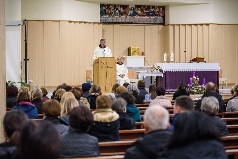 SLAVLJE ZAVJETOVANJA U BRATSTVU FRANJEVAČKOG SVJETOVNOG REDA POSUŠJE