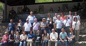 VELIKI ŽUPNI ZBOR “FRA GRGA MARTIĆ” IZ POSUŠJA U POSJETI FRANJEVAČKIM SAMOSTANIMA U FOJNICI I KREŠEVU